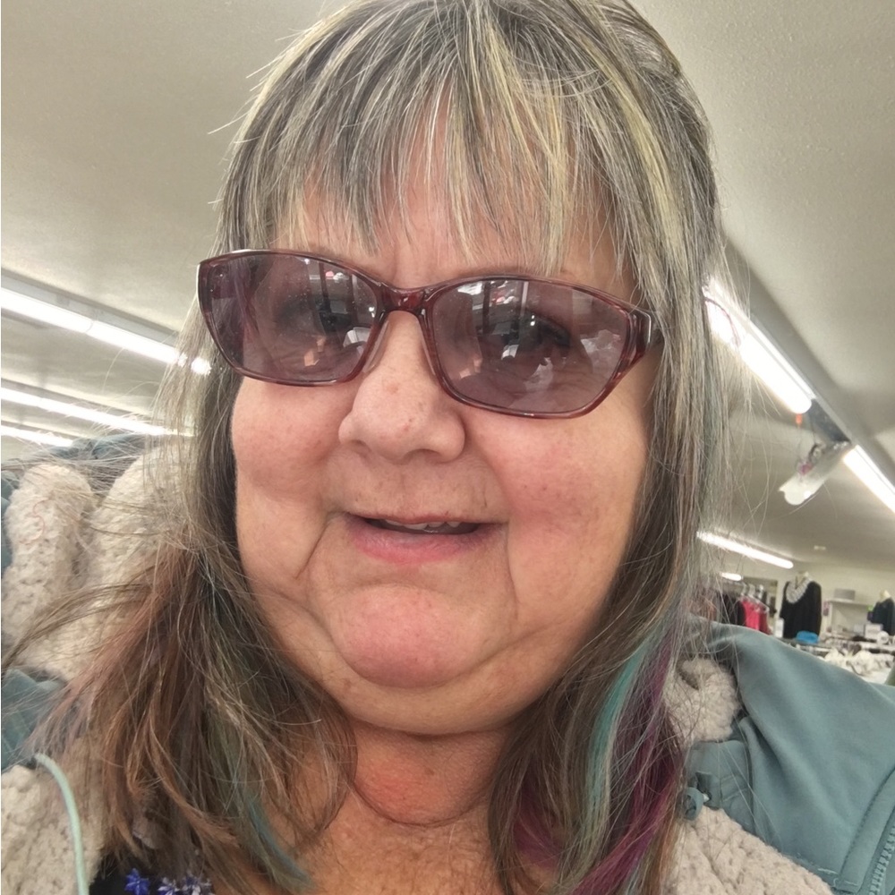 Meet your Posher, DaleLynn